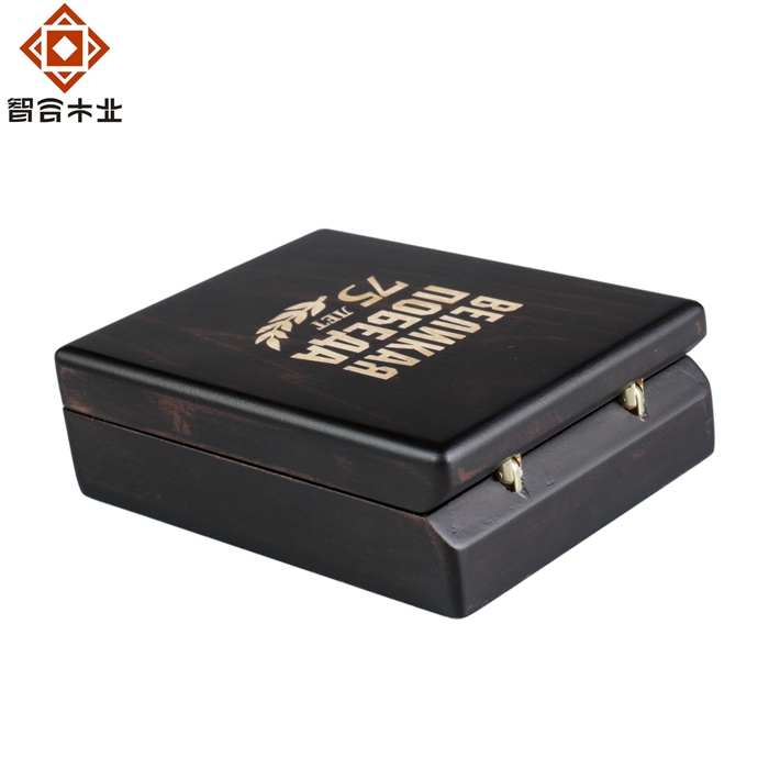 黑色單枚幣木盒