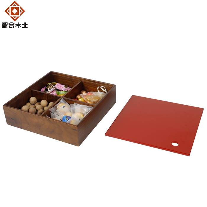 4分格帶蓋堅(jiān)果零食干果盤(pán)