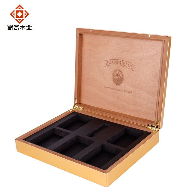 黃鶴樓香煙包裝木盒