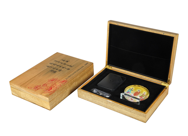 香樟木實(shí)木禮品包裝木盒